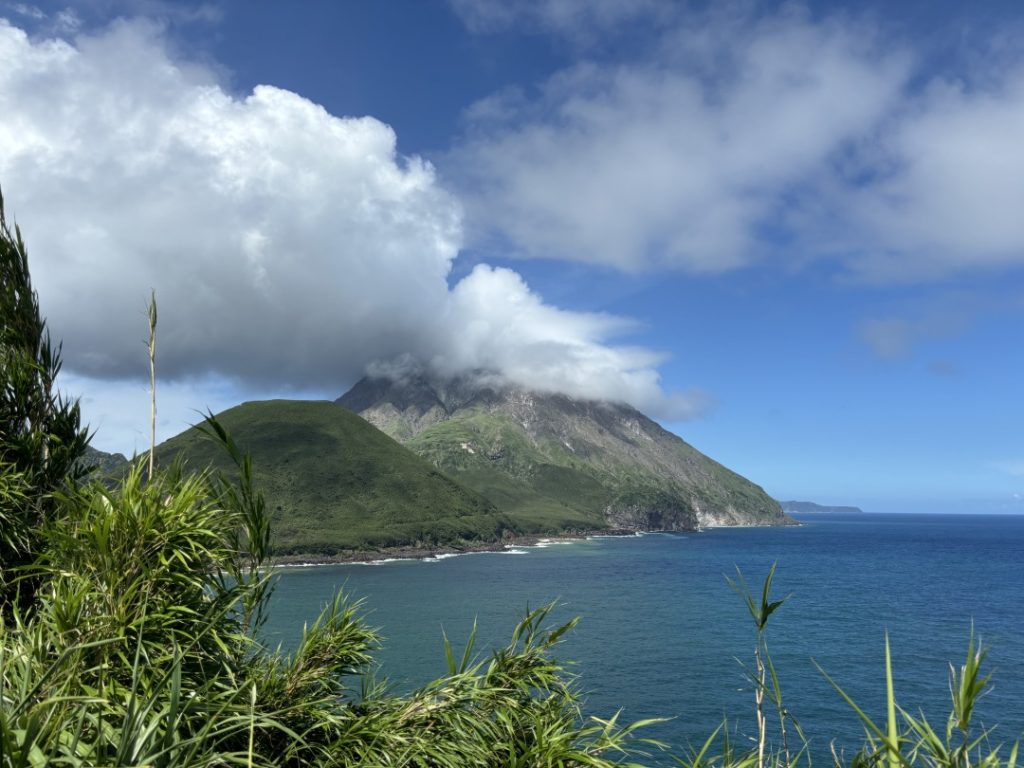 三島村の硫黄島