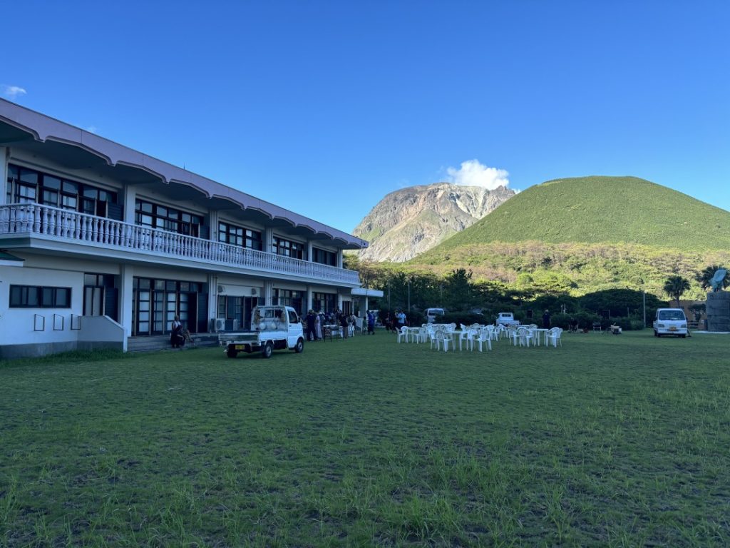 硫黄島の夏祭り会場